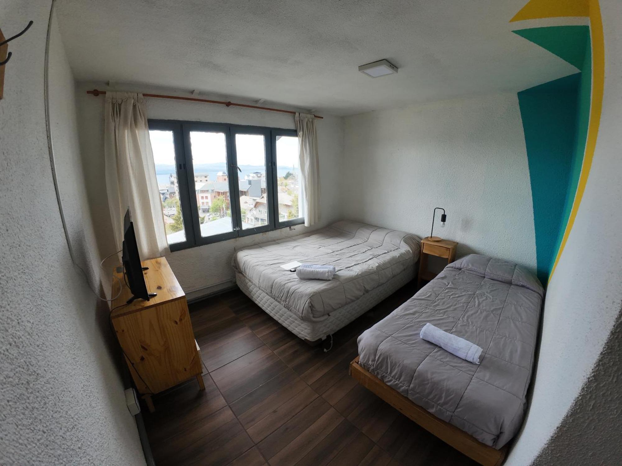 Temiscira Hostel San Carlos de Bariloche Bagian luar foto